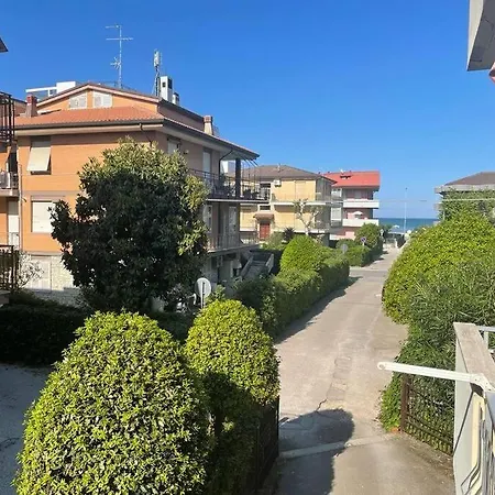 Casa Sul Mare50 Mt Dal Mare Parcheggio Gratuito Apartmán *
